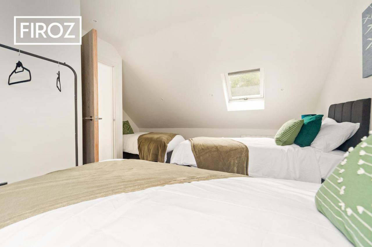 Spacious 4 Bedroom 3 Bath House For Families & Contractors With Free Parking, Fast Wi-Fi & Netflix By Firoz Property Management Leeds  Zewnętrze zdjęcie