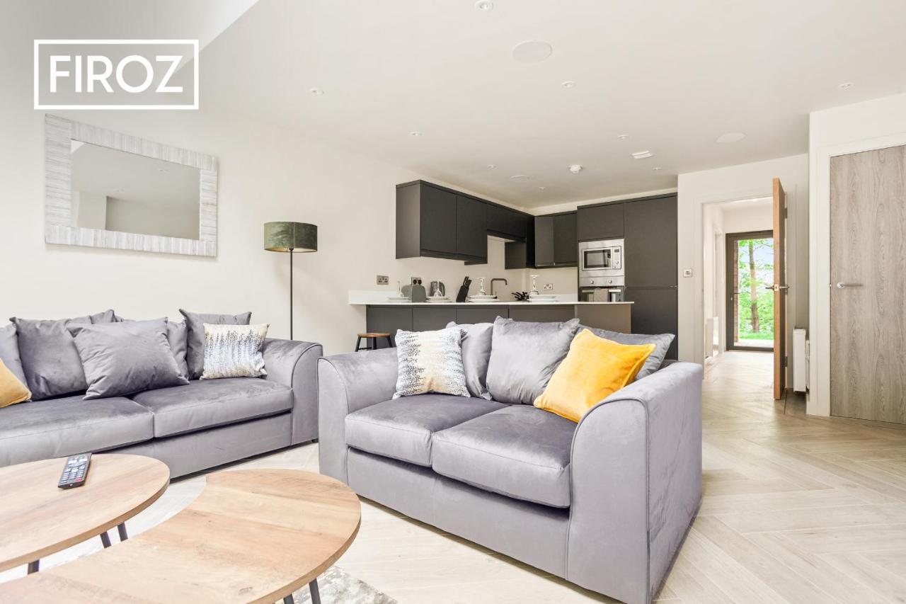Spacious 4 Bedroom 3 Bath House For Families & Contractors With Free Parking, Fast Wi-Fi & Netflix By Firoz Property Management Leeds  Zewnętrze zdjęcie