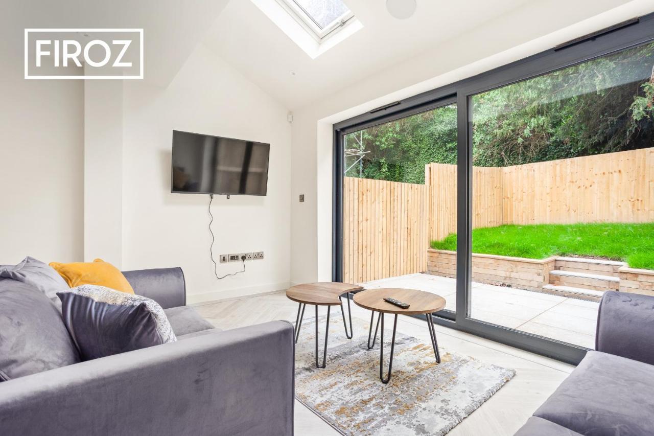 Spacious 4 Bedroom 3 Bath House For Families & Contractors With Free Parking, Fast Wi-Fi & Netflix By Firoz Property Management Leeds  Zewnętrze zdjęcie